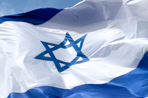 Izraeli hírösszefoglaló: Járatleállások és növekvő katonai feszültség